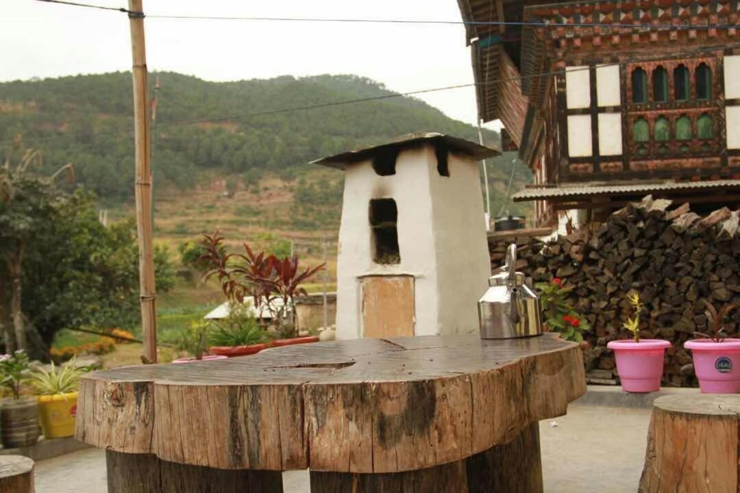 Chimi Lhakhang Village Homestay プナカ エクステリア 写真